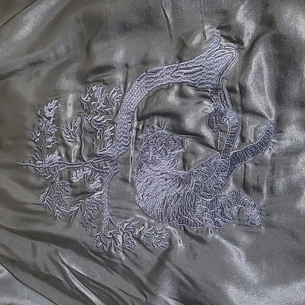Jacket - Tiger - Picture 2 of 5
